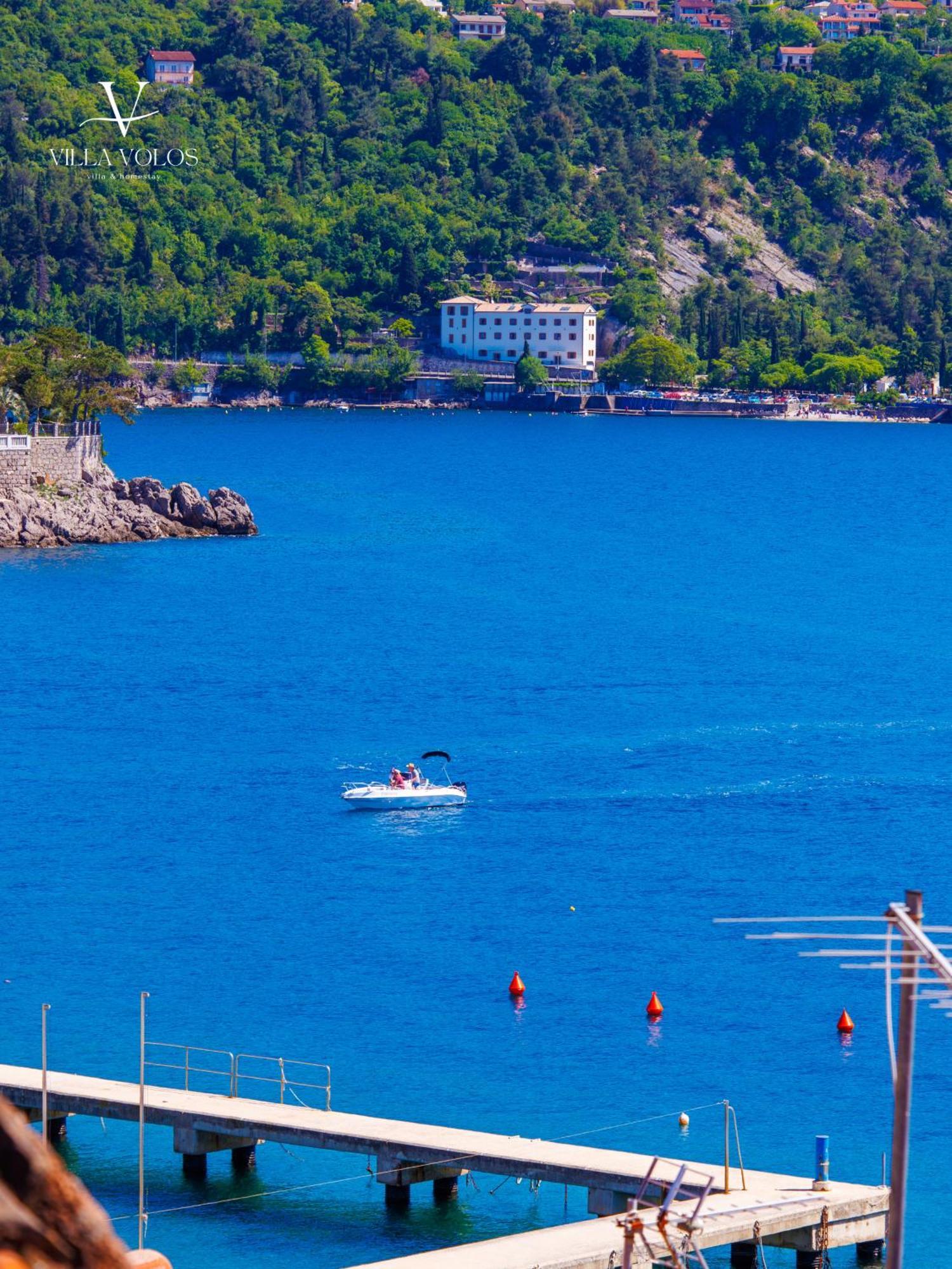 Volos Karmen With Roof Terrace, Sea View, Free Private Parking Apartment
