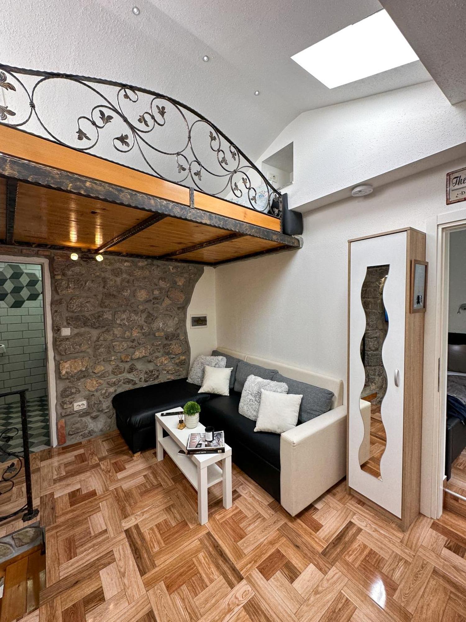 Volos Karmen With Roof Terrace, Sea View, Free Private Parking Apartment